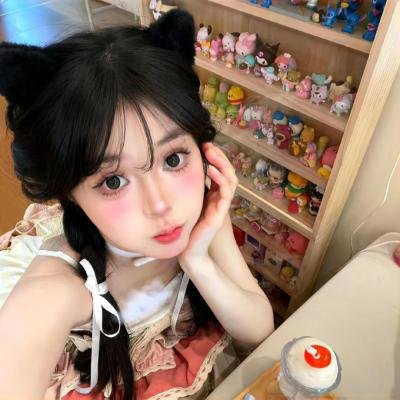 海底裸女